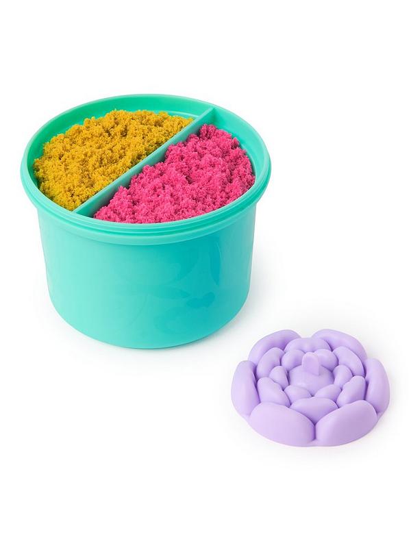 Kinetic Sand Squish Blossom