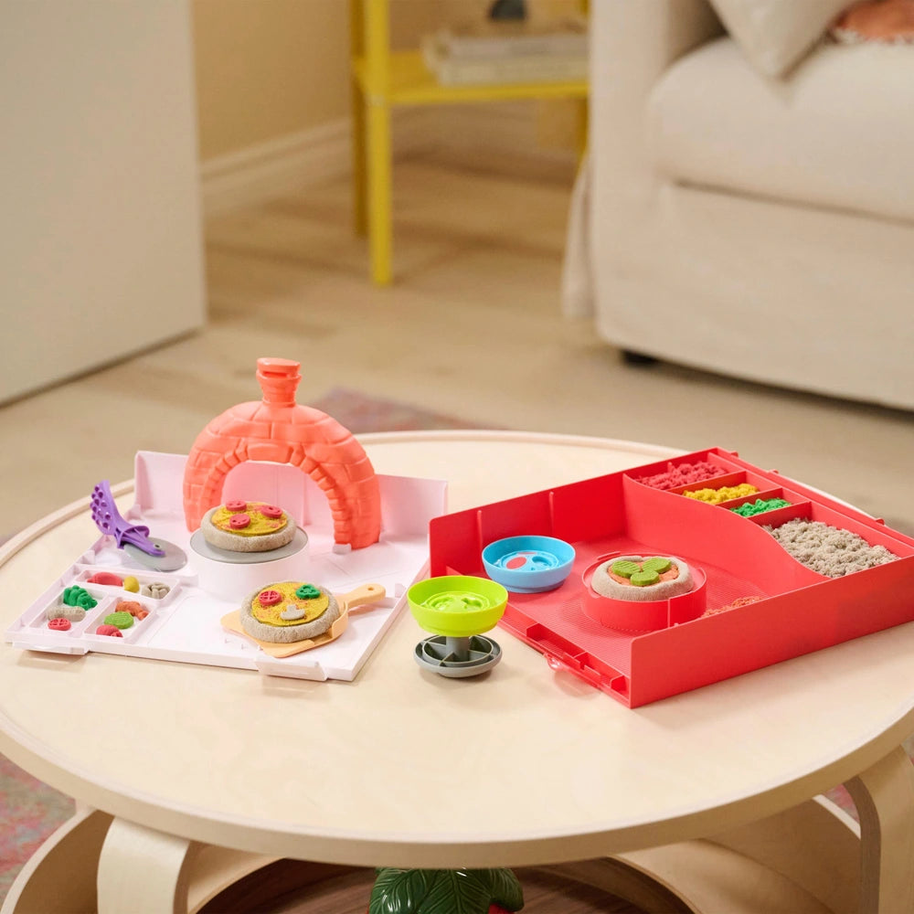 Kinetic Sand Squish Pizza