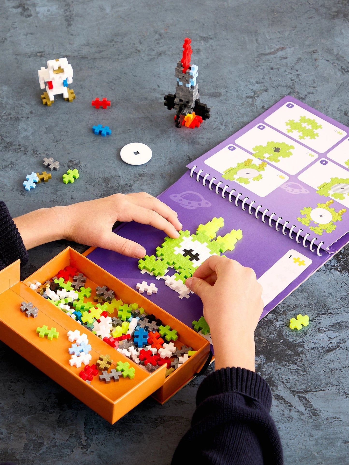 Plus Plus Activity Pad Space