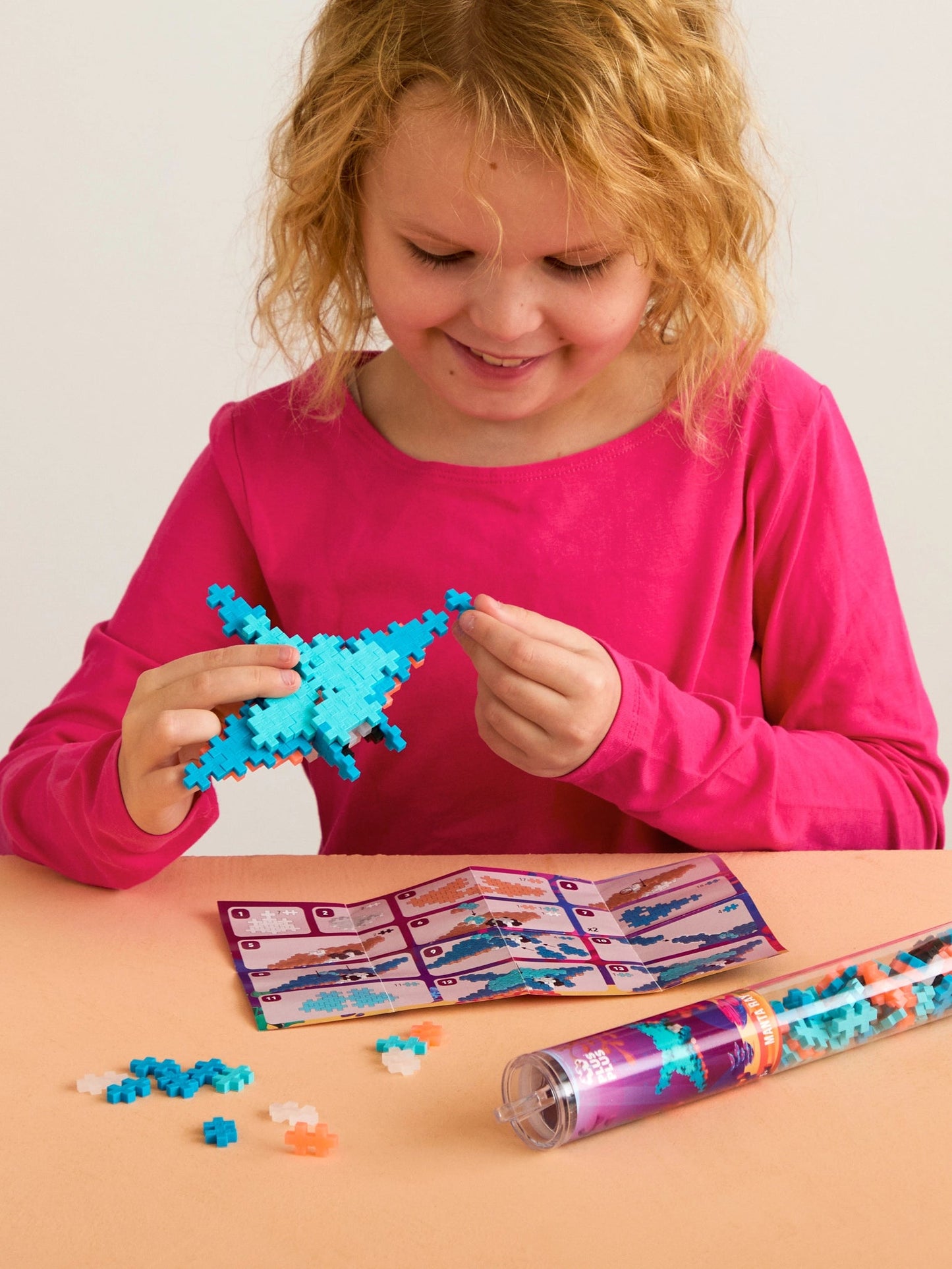 Plus Plus Tube Manta Ray 100 Piece Tube