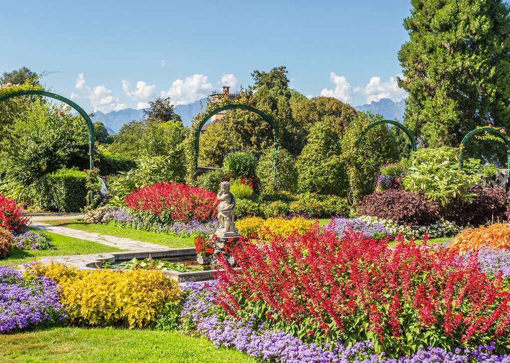 Ravensburger Park of Villa Pallavicino, Stressa, Italy 1000 Piece Jigsaw Puzzle