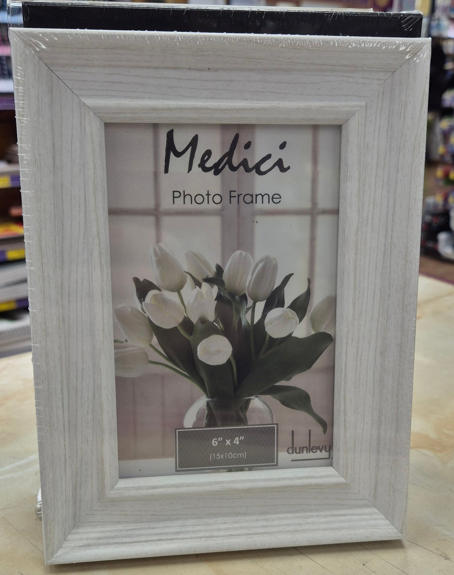 White Frame 6X4