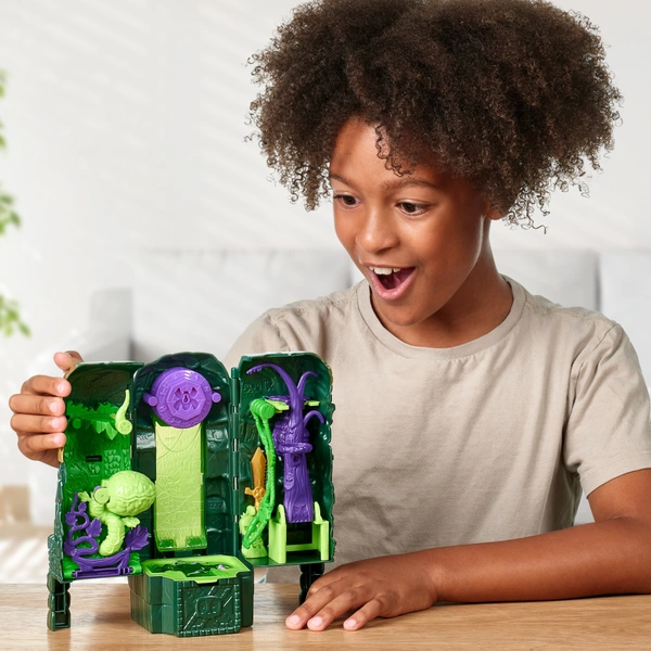 Treasure X Lost Lands Skull Island Swamp Tower Playset