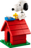 LEGO 21368 Icons Peanuts Snoopys Doghouse
