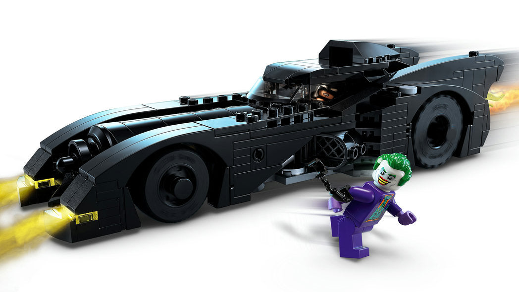 LEGO 76224 Batman 1989 Batmobile Batman vs. The Joker Chase