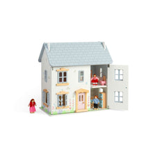 Summer Cottage Doll House
