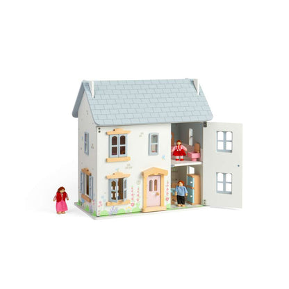 Summer Cottage Doll House