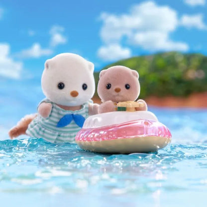 Sylvanian Families Sea Otter Sisters Splashy Snorkel Set