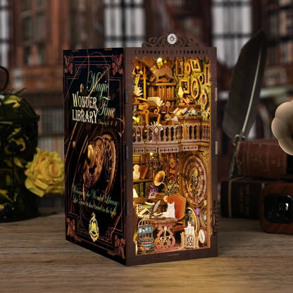 Wonder Library Book Nook