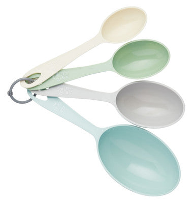 Cw Four Piece Measuring Spoon Cup Set