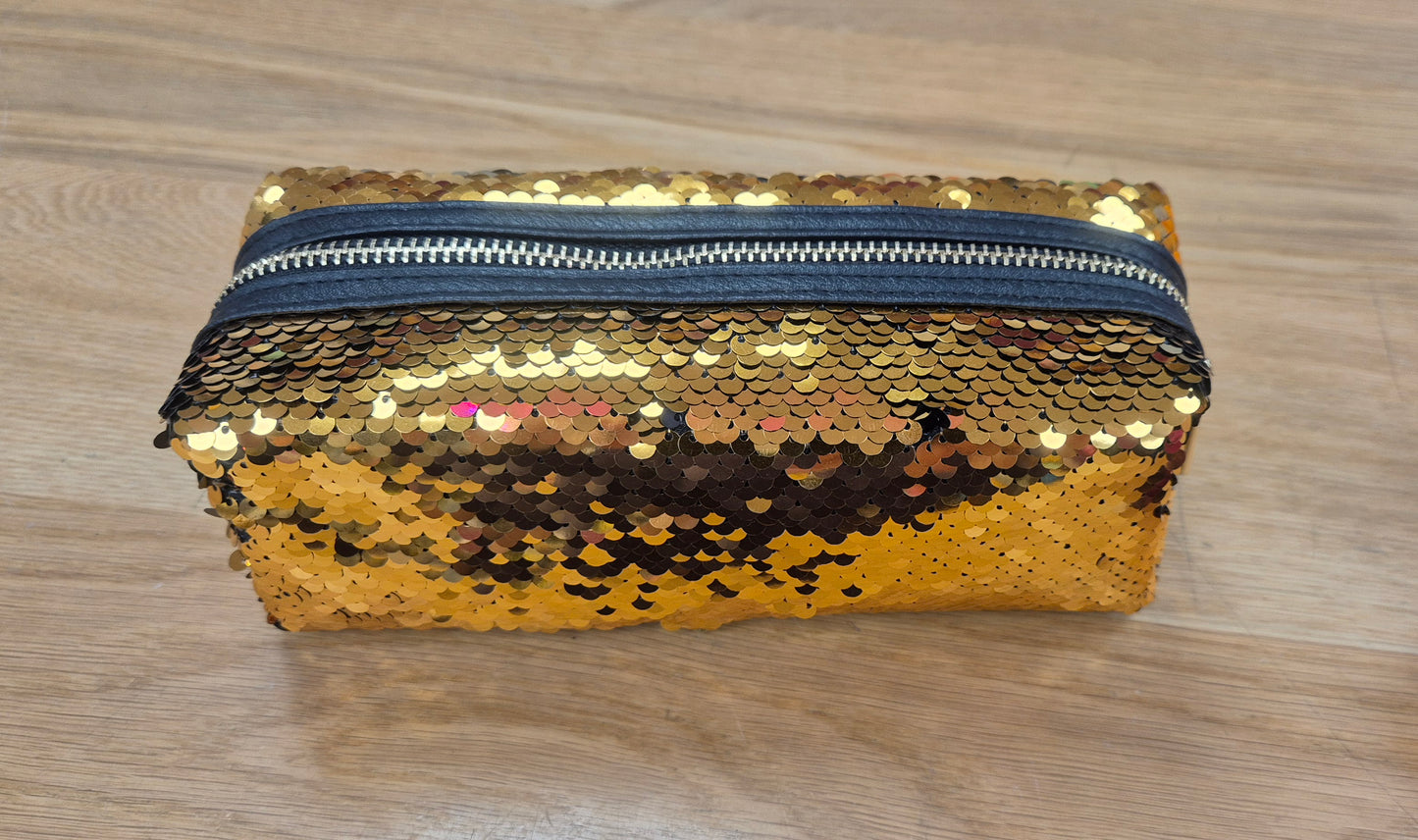 Pencil Case Sequin Black & Gold