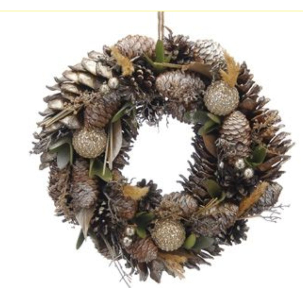 30cm Gold Leaf & Cone Wreath