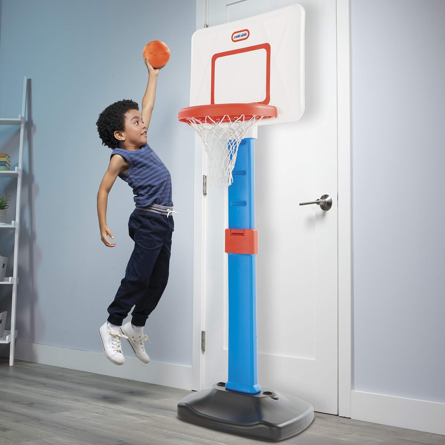 LITTLE TIKES TOT SPORTS EASY SCORE BASKETBALL SET