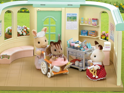 COUNTRY NURSE SYLVANIAN